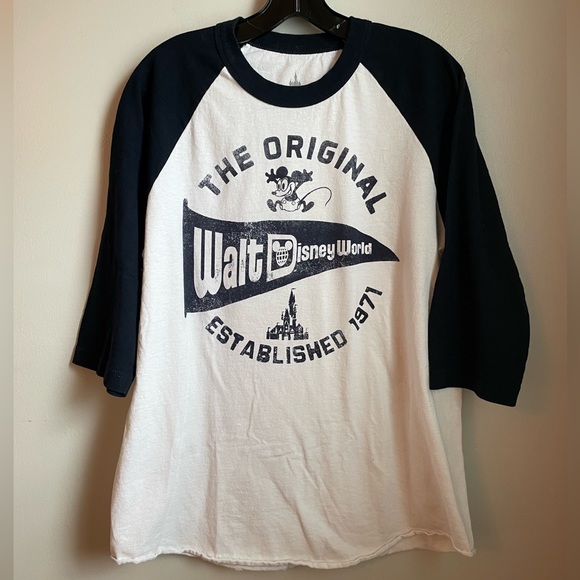 Disney Other - Disney World 3/4 Sleeve Baseball T-Shirt